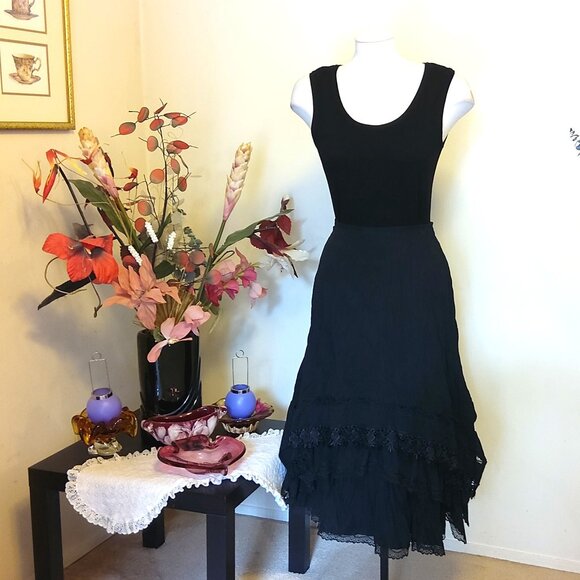 NWT Women Black 3-Layers of Tiered Ruffle Lace Design Midi Skirt L 12 - Picture 4 of 11
